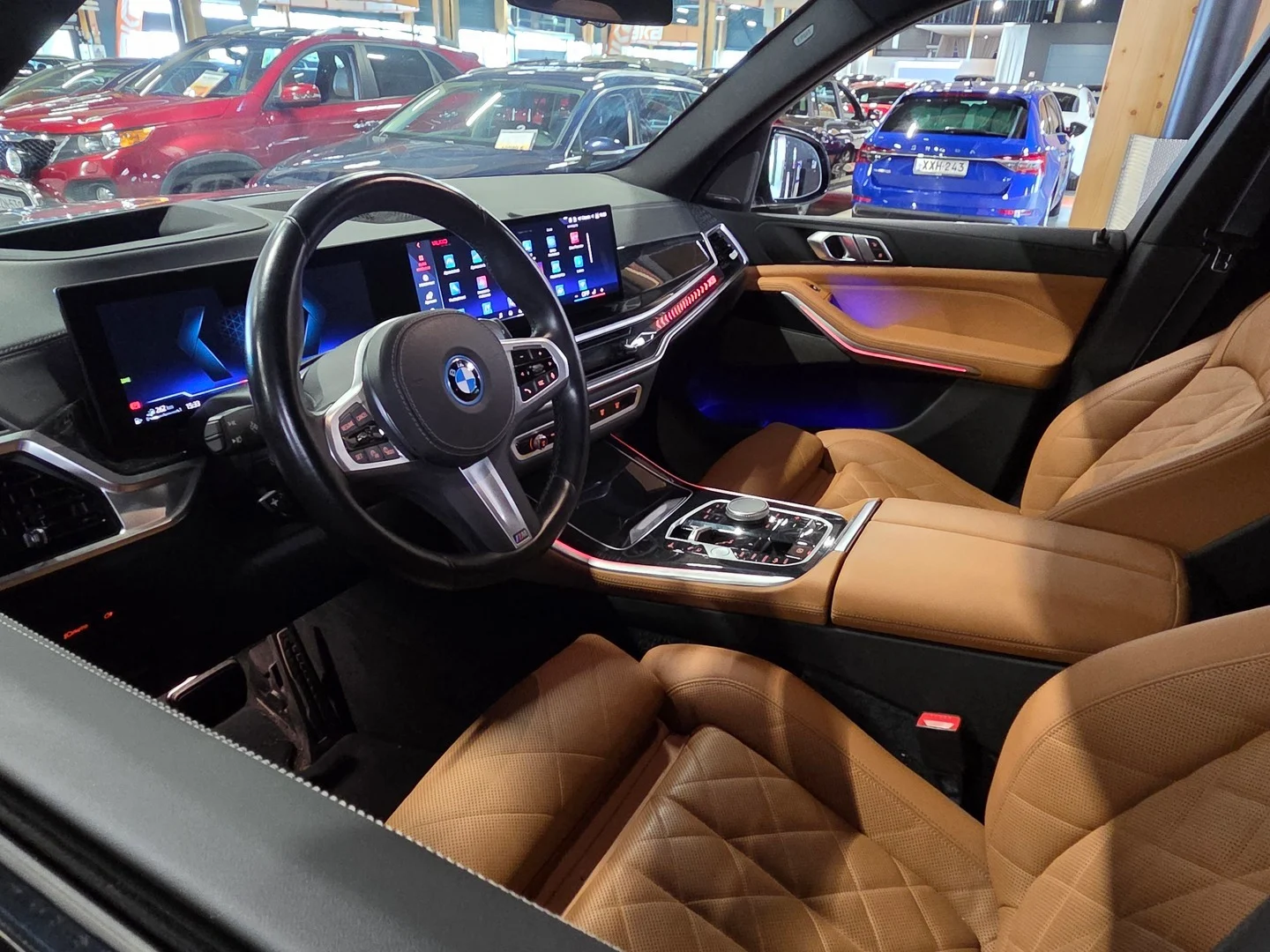 Car Image - 5BIB8l7JJWGrlnGveUqabe