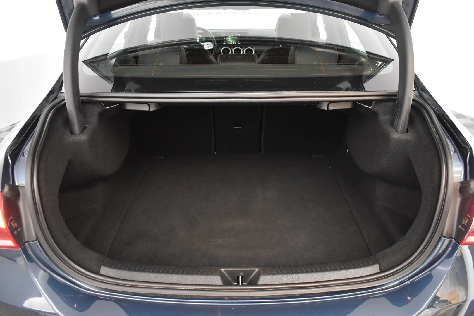 Car Image - h0vGwPMAtGXtpUC5ciJ4k
