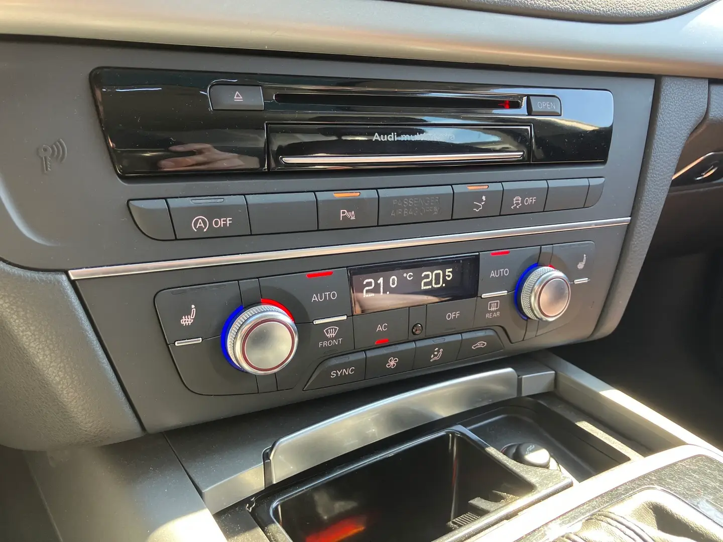 Car Image - 5jyNhnt9hopTDT2gRZMM0K