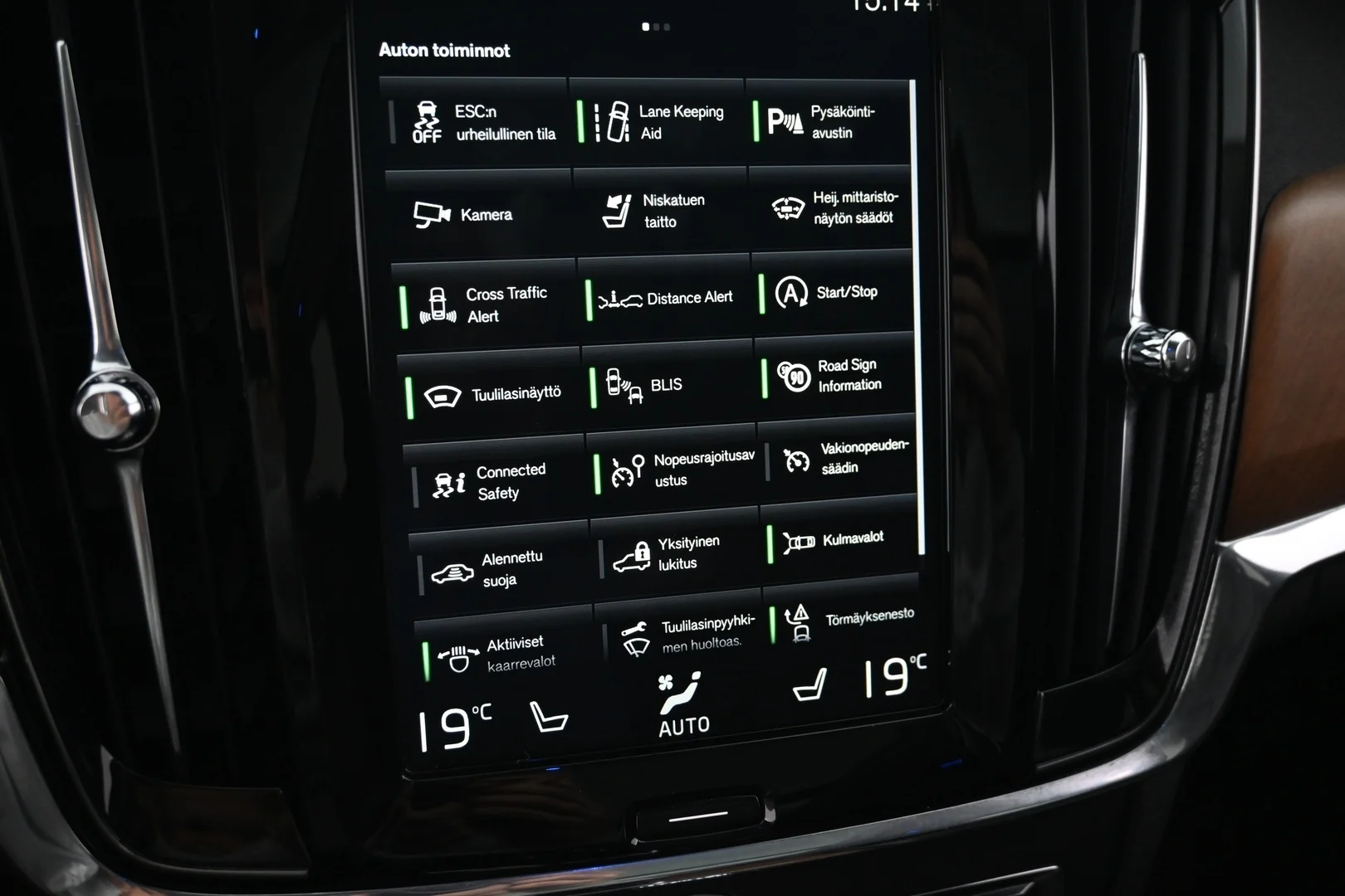 Car Image - aCcdcAkfromRvNpQ3EJvK
