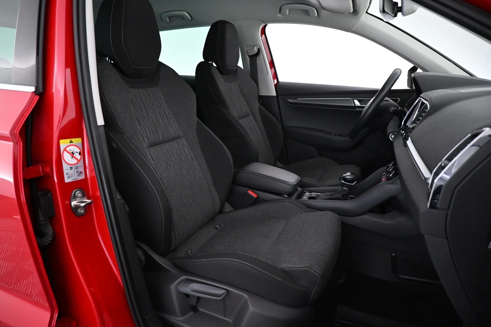 Car Image - 3SNz2tfVXaHkhIhcA1Z4Ey