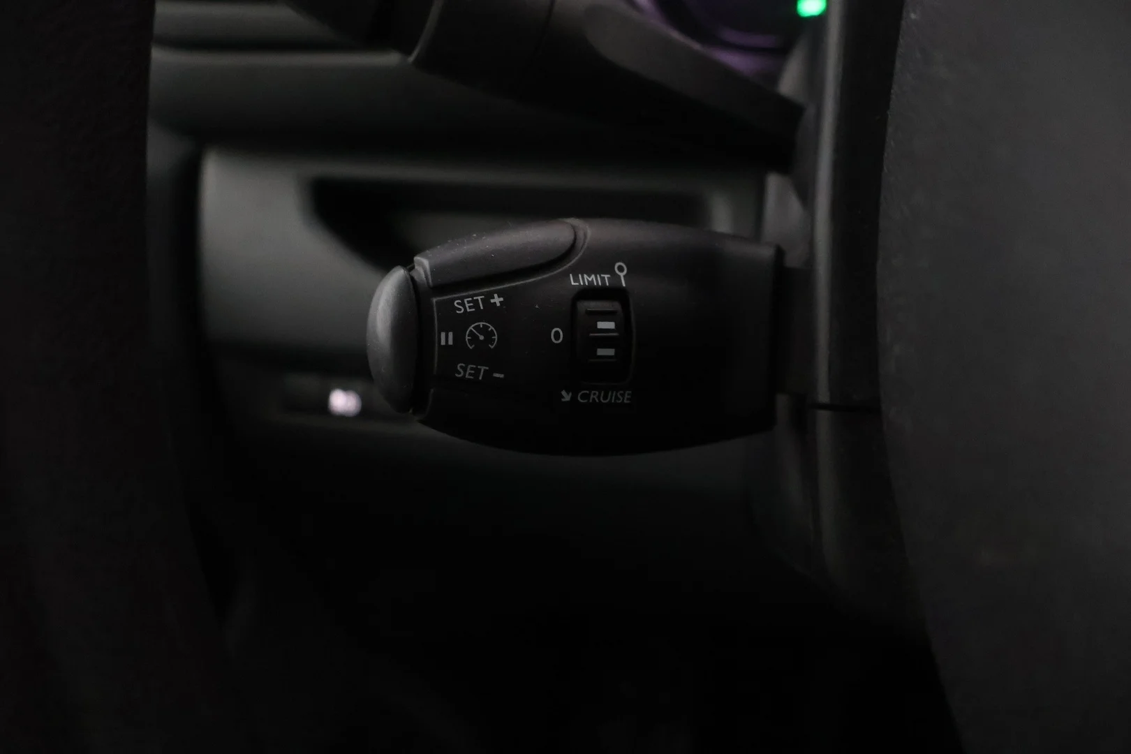 Car Image - 3nlJsUgZAf2cWRYKMyTWto