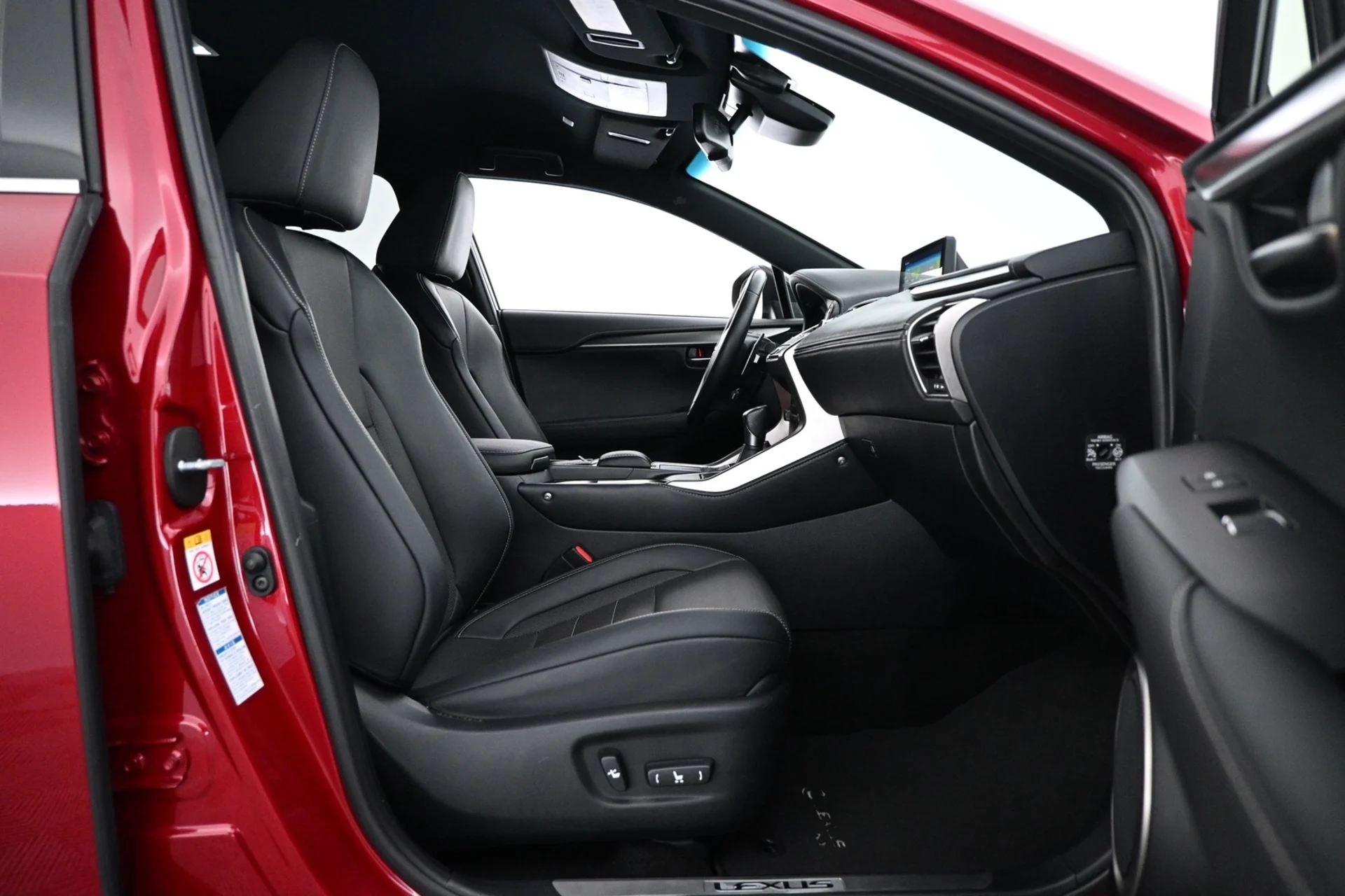 Car Image - 5WAv8O9Ei6CsI8p5bpp0bM