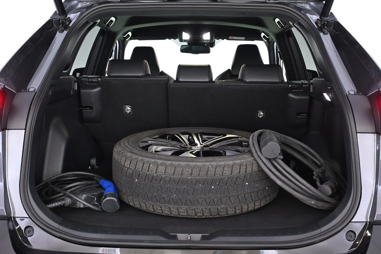 Car Image - 4IDYDYZvPomAxyh0v4qIiu