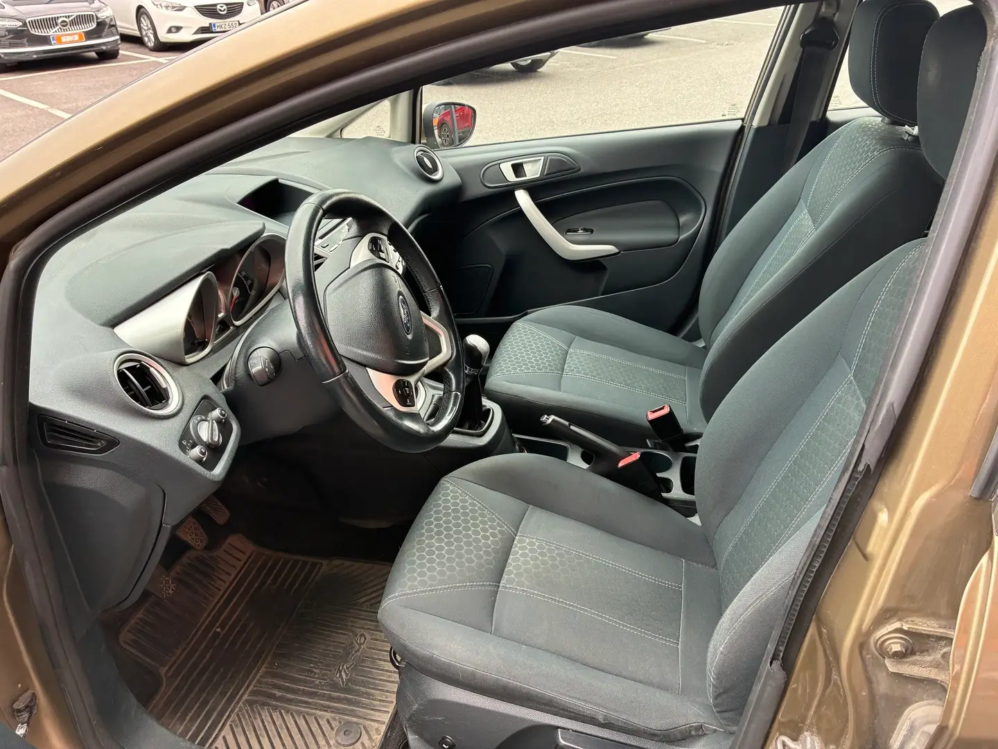 Car Image - 2ma0Vief5ooyEb8wkfjTpb