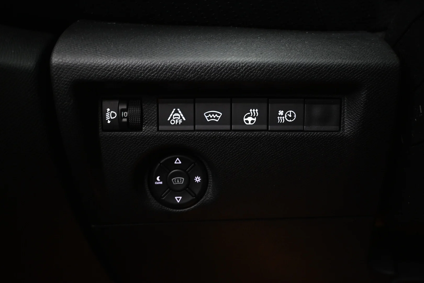 Car Image - 7nGsZryKYXib03CqINPpWz