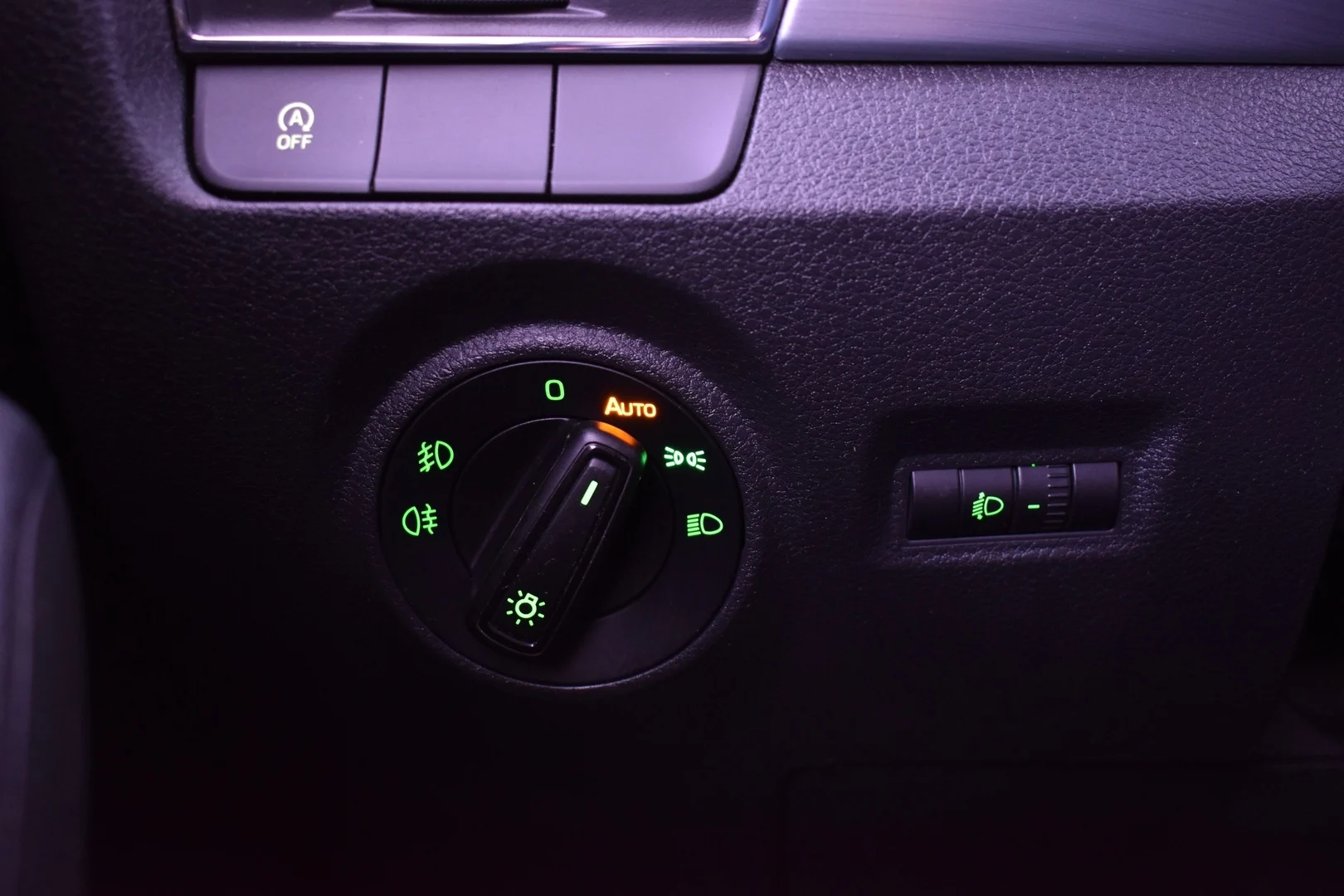 Car Image - fLKBBgZmwiltSbI2Ys4ig