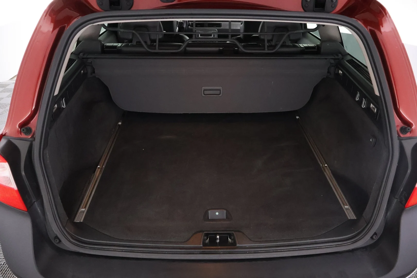 Car Image - 4tXisYY7eLR5brQA3VMGpx