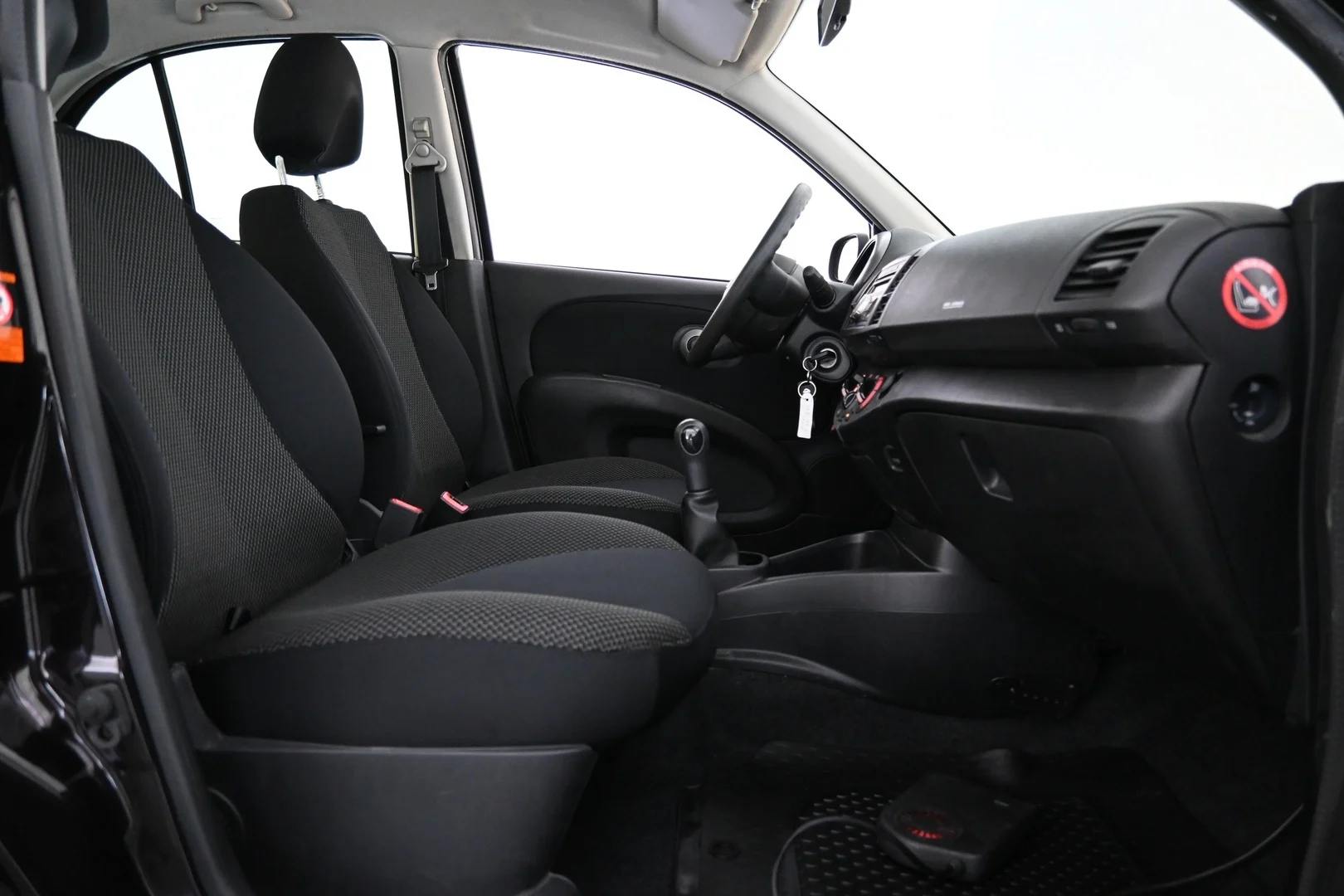 Car Image - 4viAOqKXU0CcRbw0NC54WC