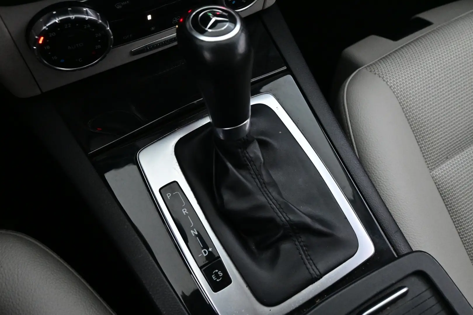 Car Image - 4akd8dqgzXy9COHV6QAsP6