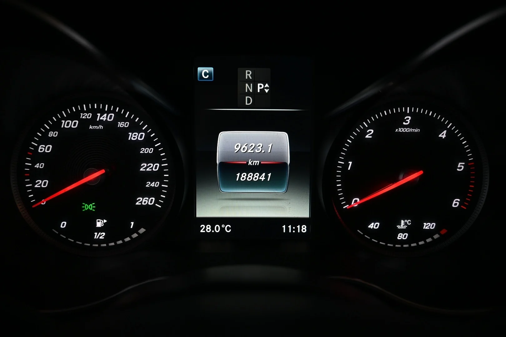 Car Image - KcEZSq5K9RAl0XelBfDXv