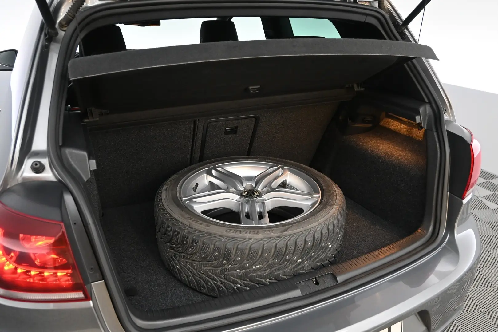 Car Image - 58HhfSsWma82SXkFJpuUNA