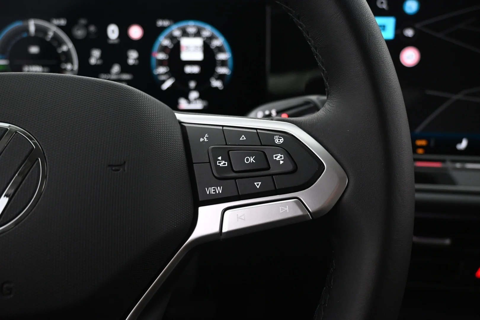 Car Image - 3slfATf0rNdZgaj7HNn875