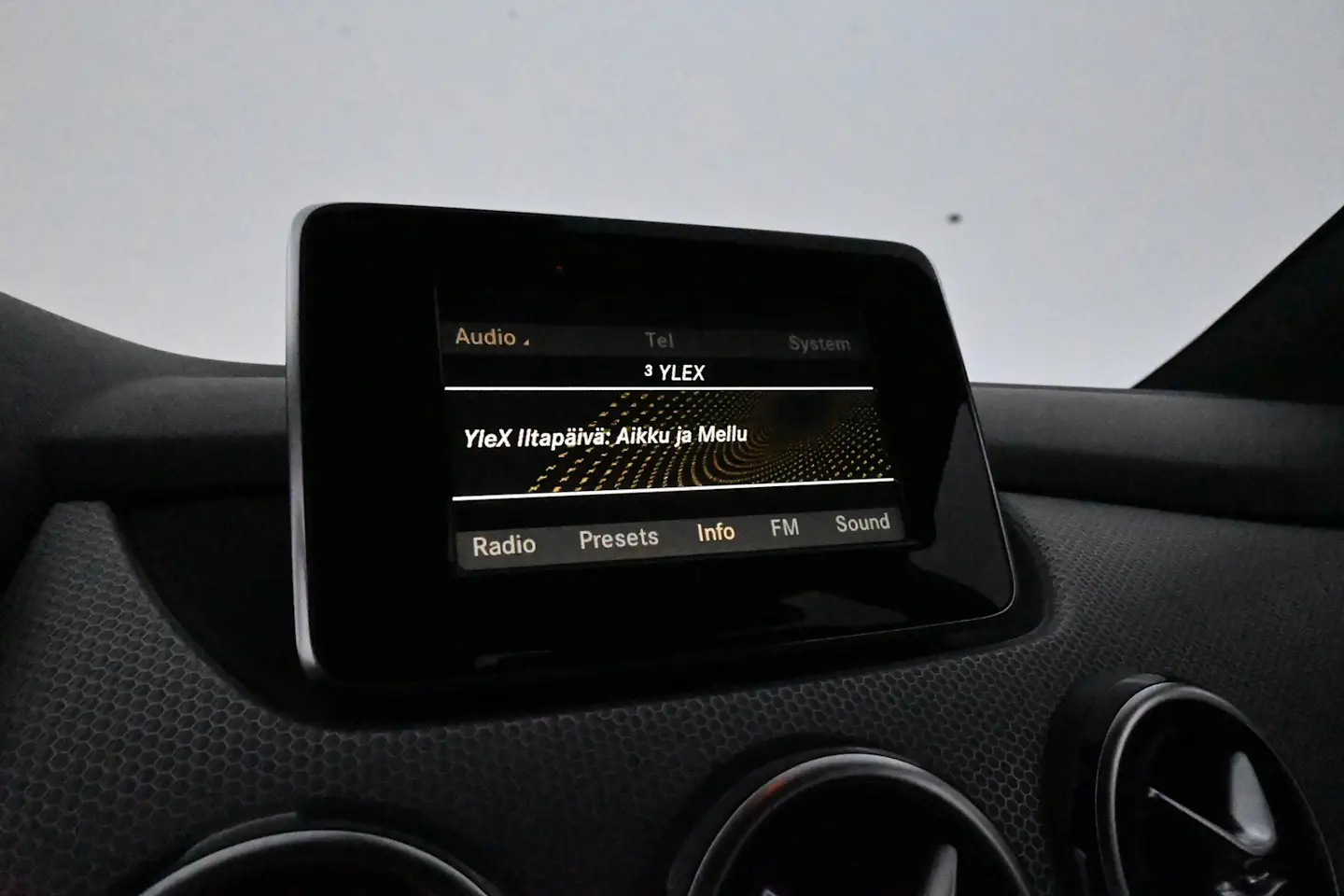 Car Image - 101yZpf2KpEGh7uISWLT2I