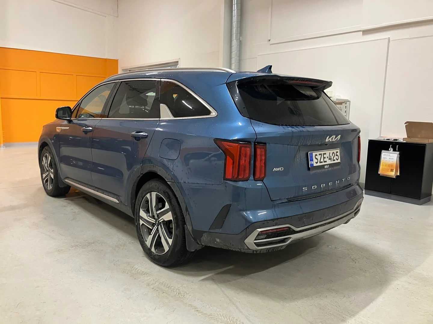 Car Image - 4OqL2WgdrNYd7i8DNyM92i