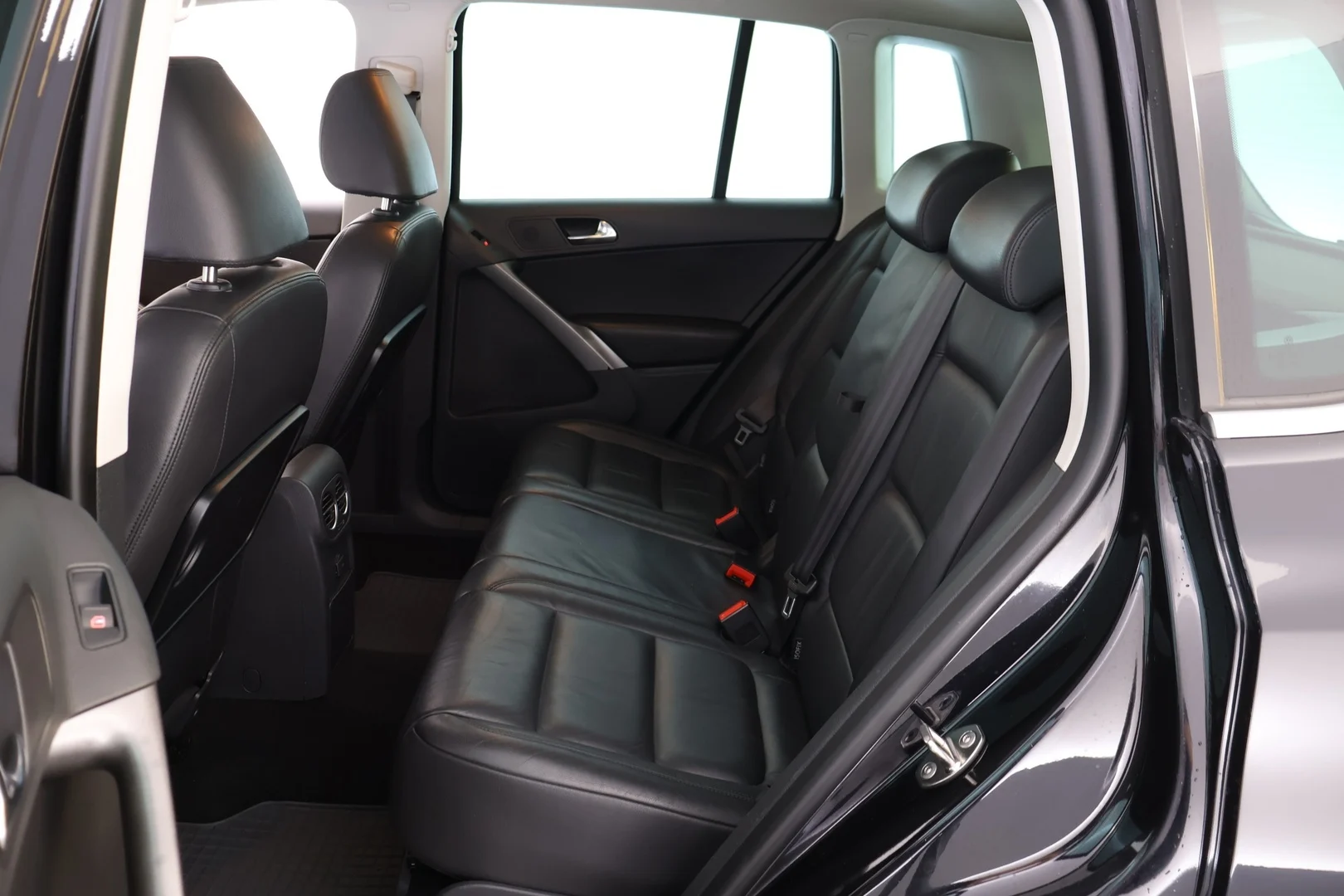 Car Image - 7jdMl5M443IIbXm4sJvdZO