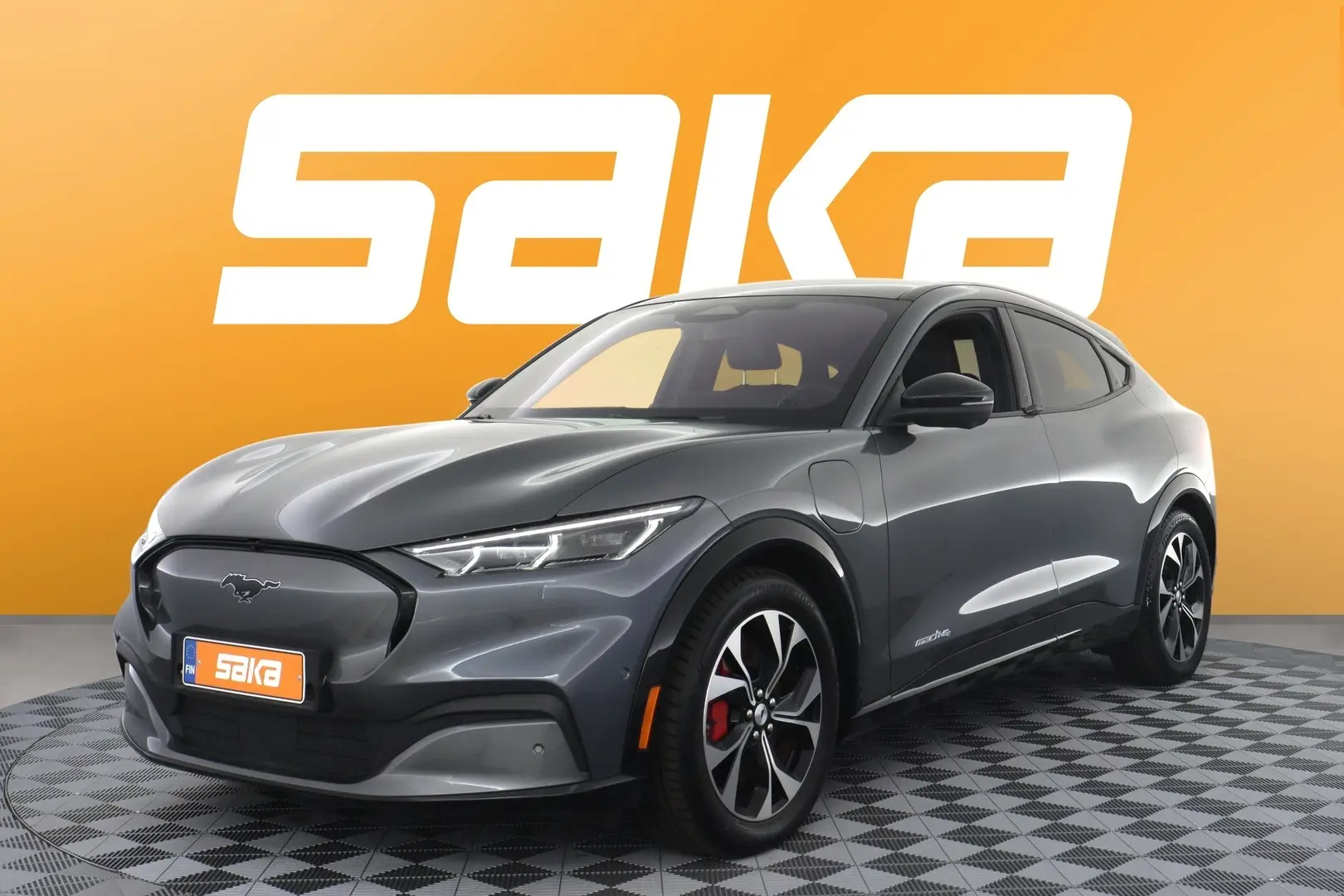 Car Image - eDfwDZQwS4RliEIbbpd5U