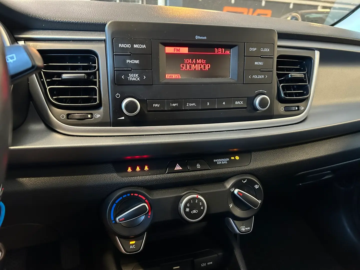 Car Image - 1KX9y2N3UJFC2syDQZauQo