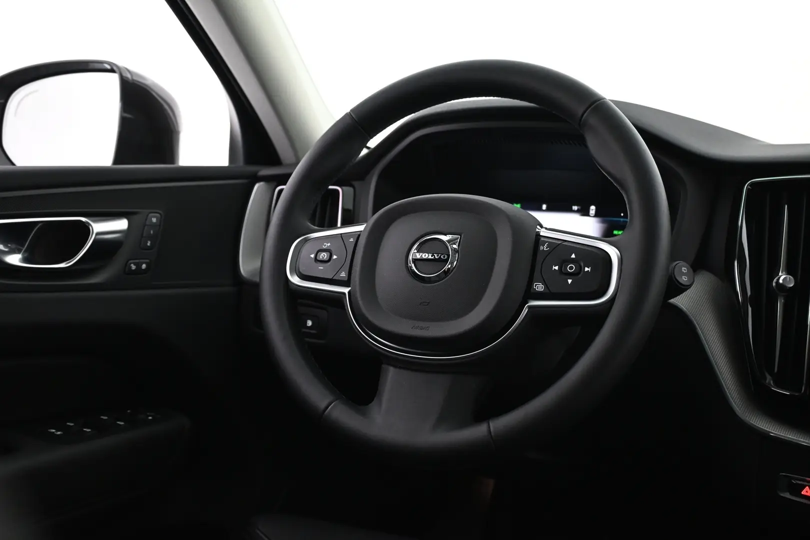 Car Image - 2KgnqURdTeaZO94VLcQbz0