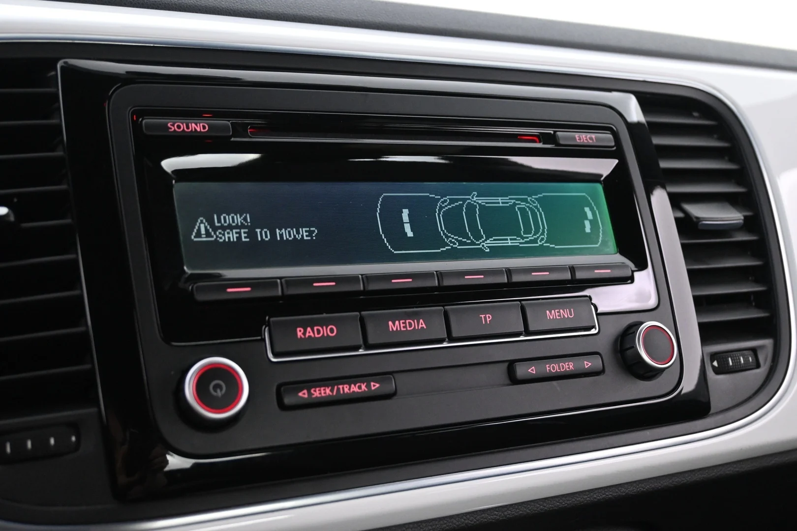 Car Image - 2rY1hAMRHXKXXssoeoayOt