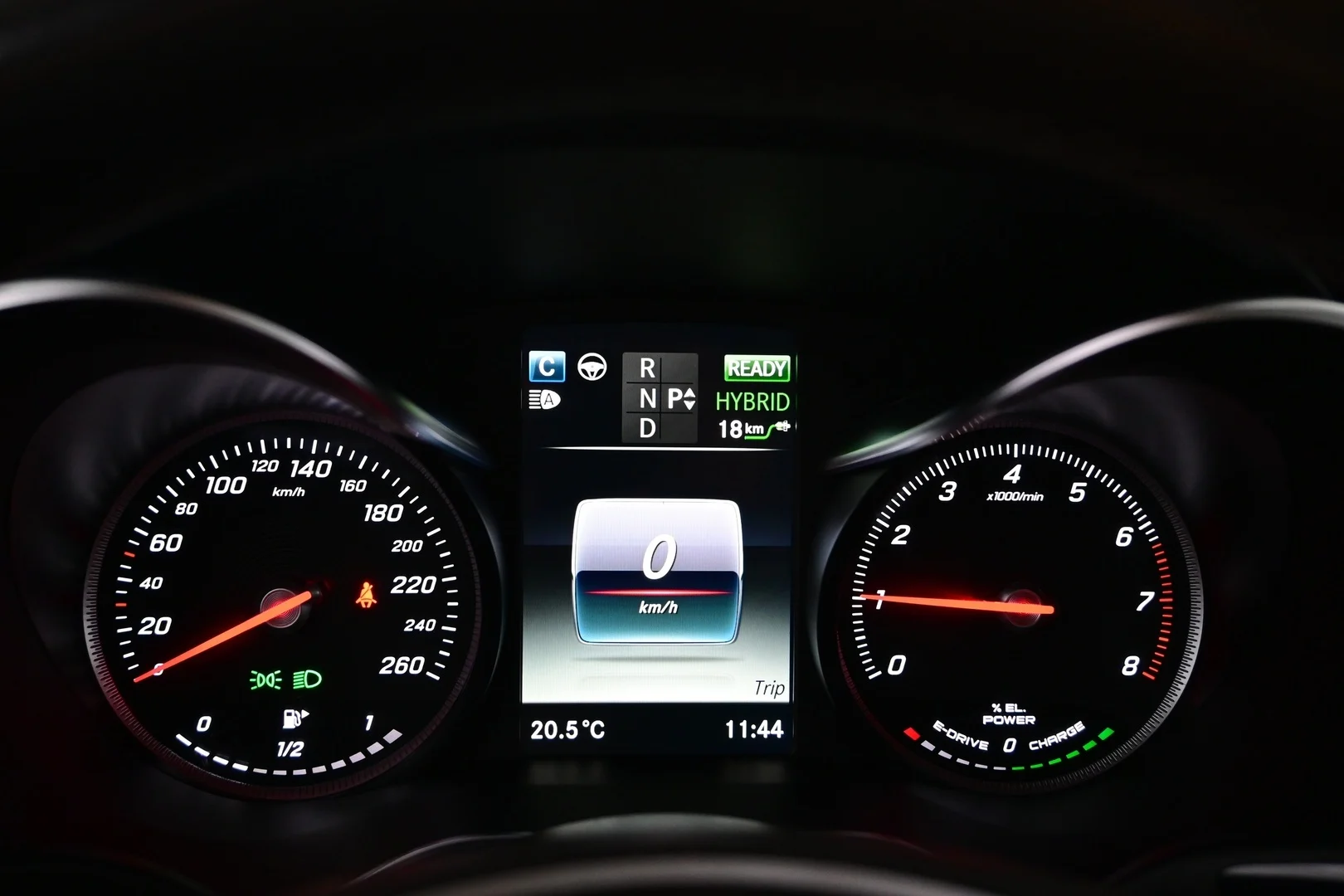 Car Image - 50xK9rGvfLvoOVHrBO6w2l