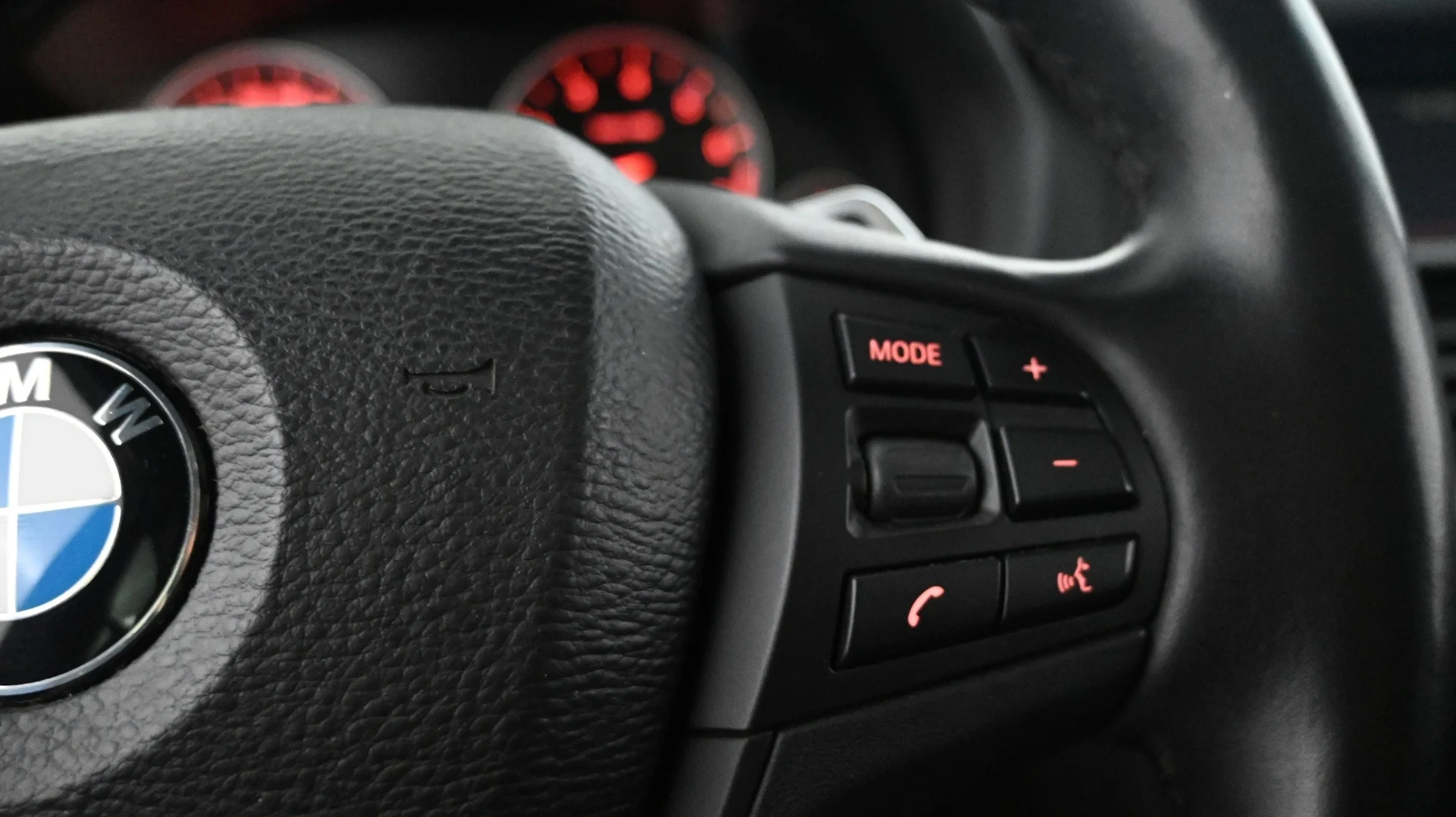 Car Image - 5lg8zwXu5HLNsedRQgrXn2
