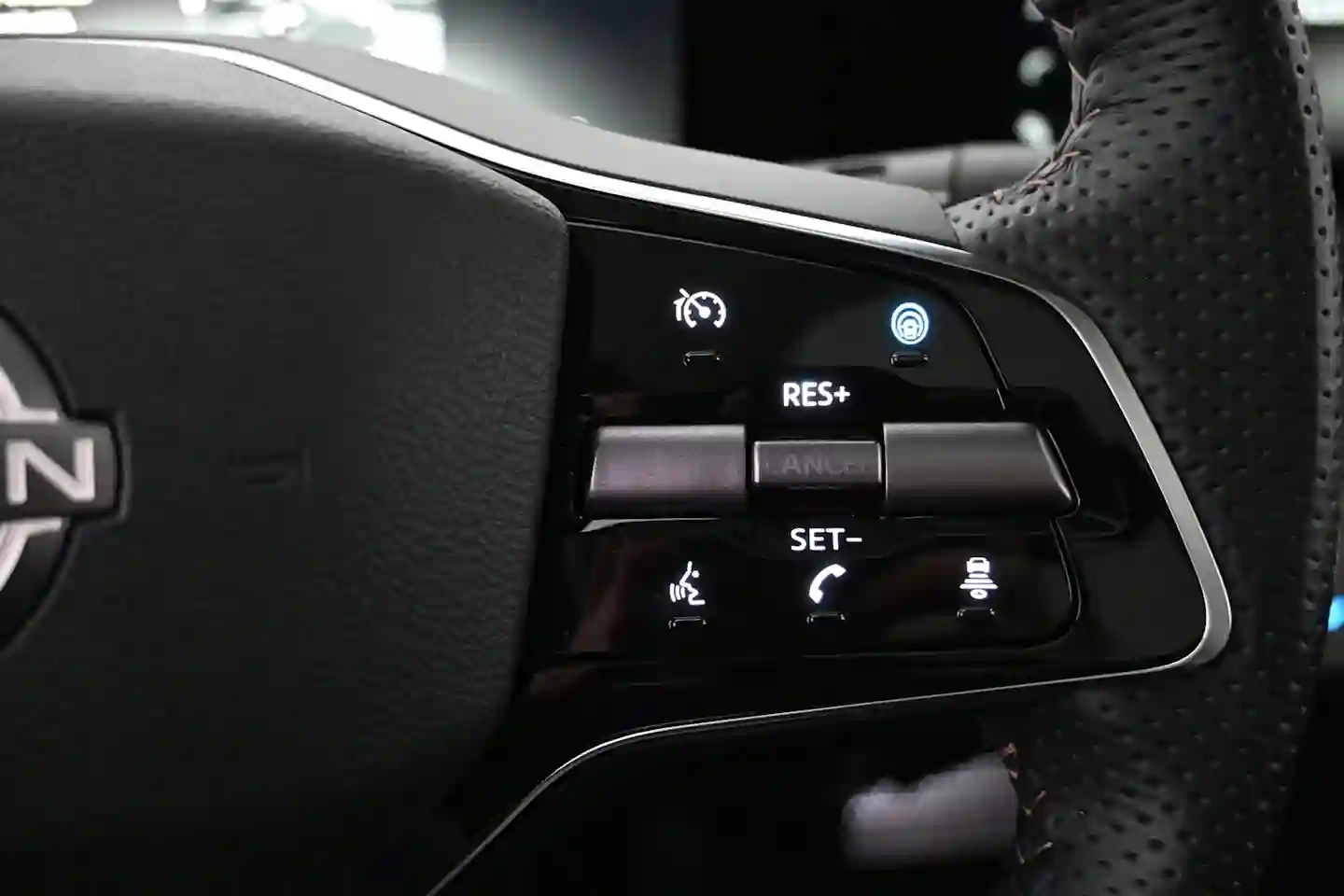 Car Image - 7bqWYPHWEIvtf5RTE0PxXd