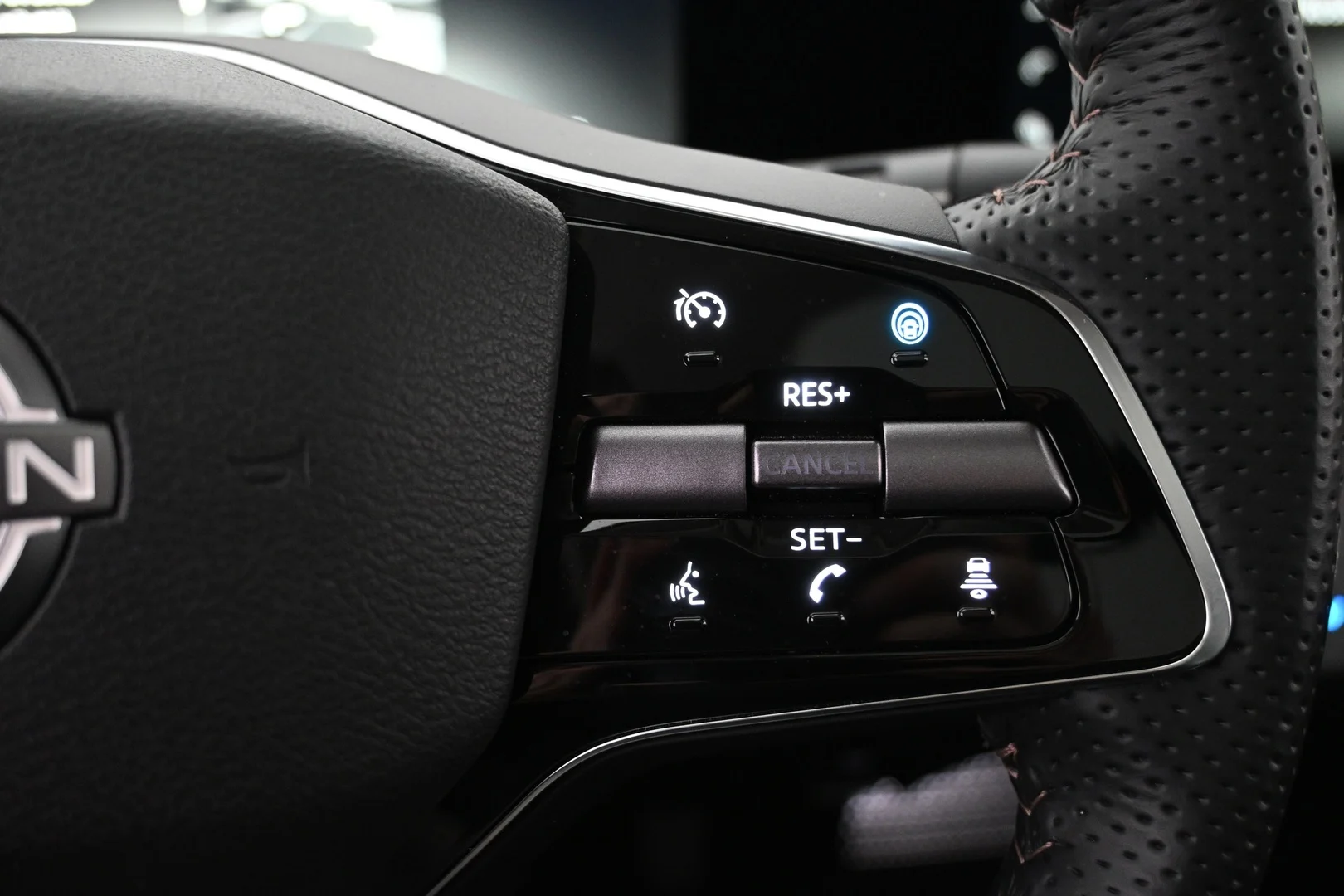 Car Image - 7bqWYPHWEIvtf5RTE0PxXd