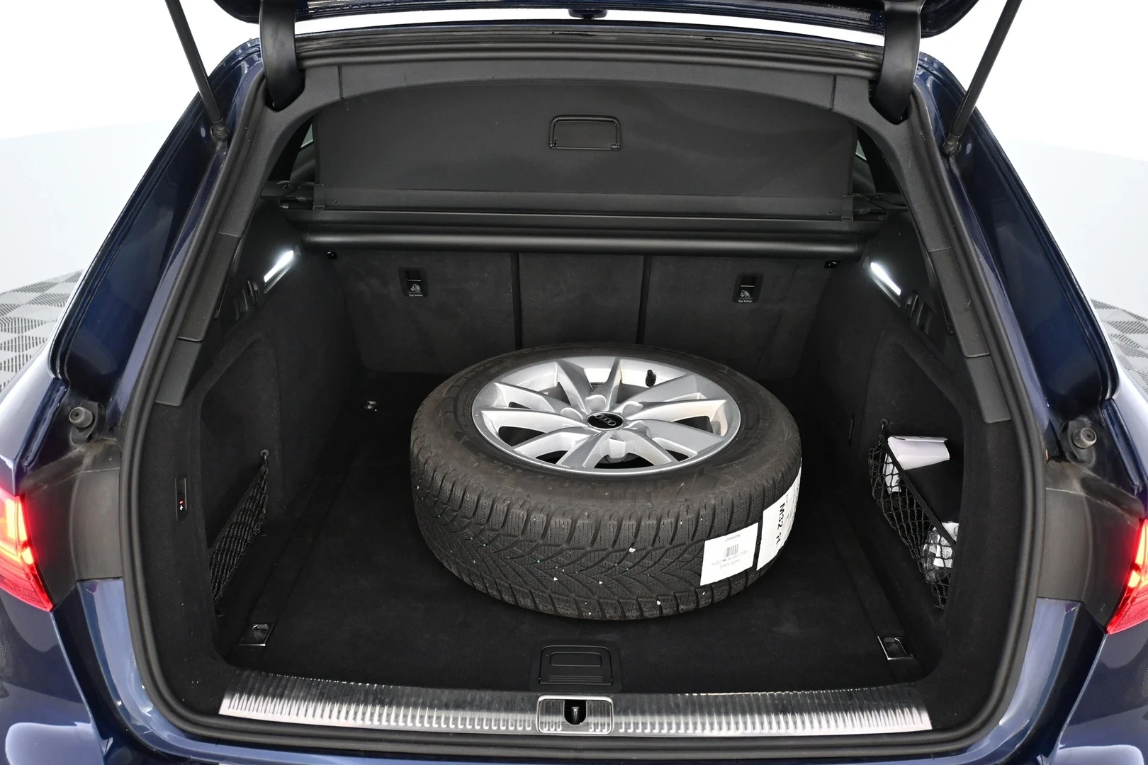 Car Image - 4PKlBDjz00cvSEbdvJ1yBZ