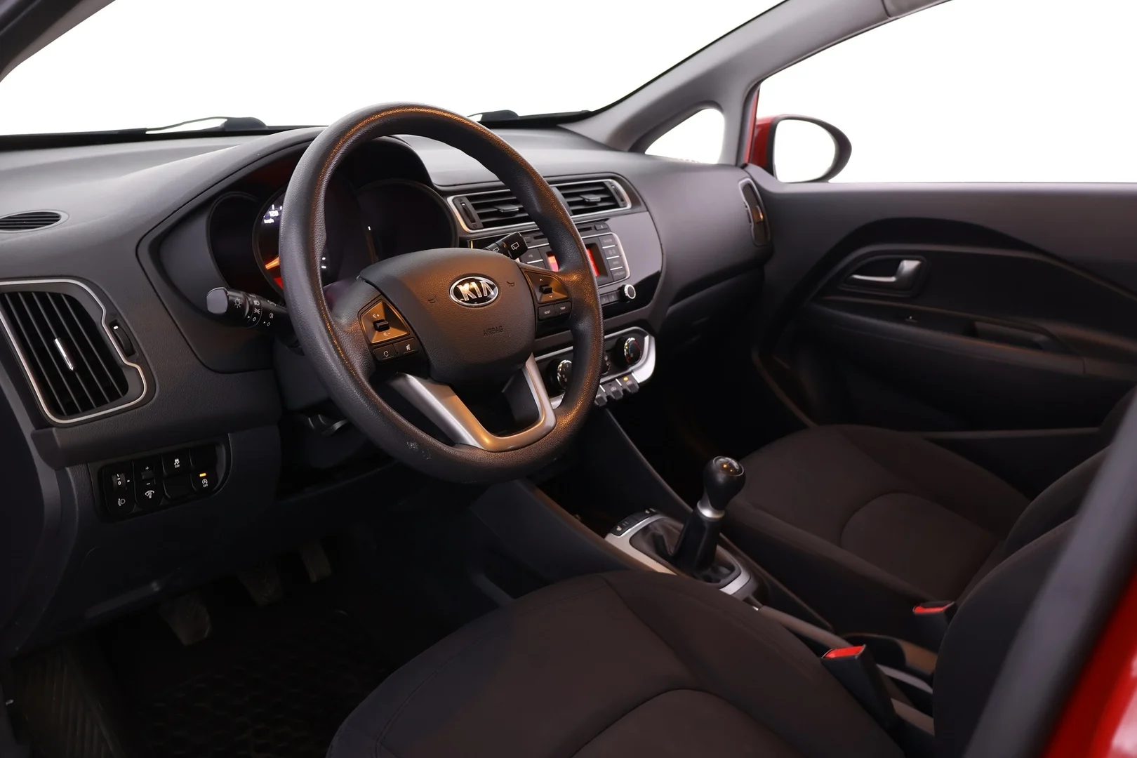 Car Image - 20EQLr3wJFuEdHnRezTPSs