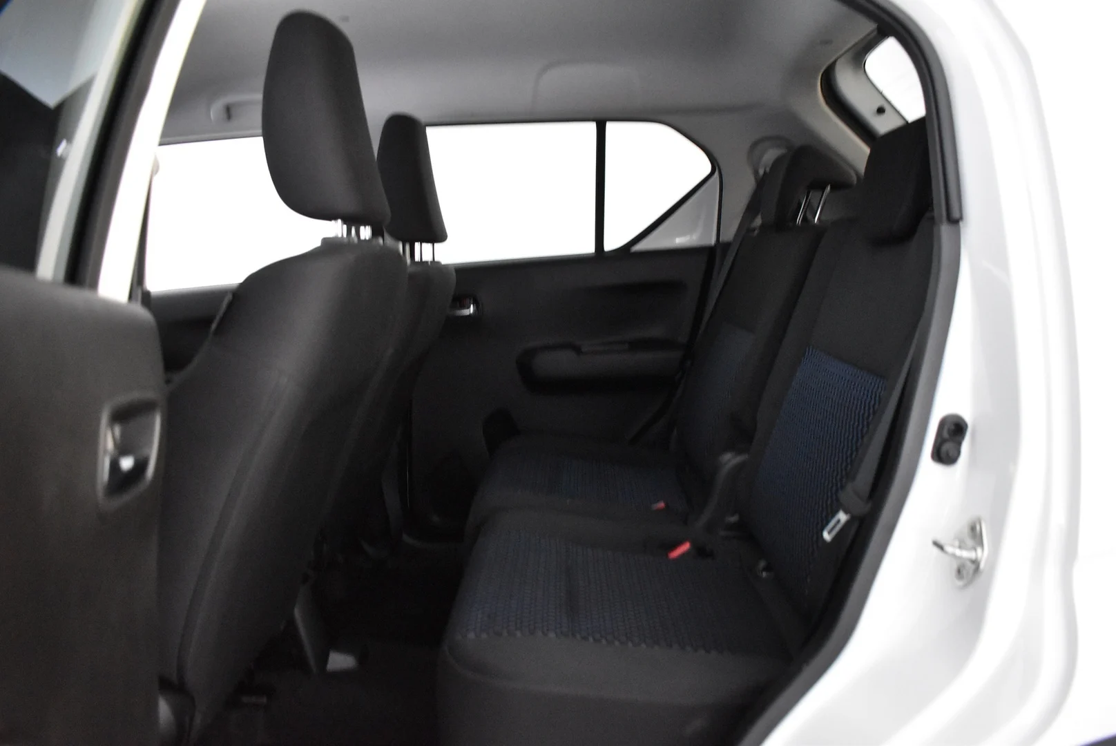 Car Image - 3gqmkwo4AmyzhkyysqwEIl