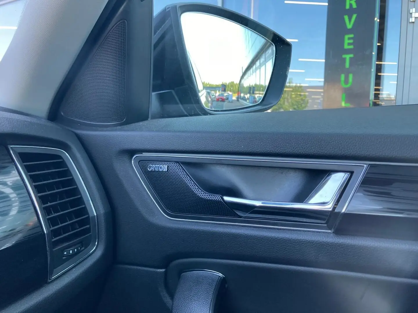 Car Image - 5bQfKWOK1RjhLy6inHoiqw