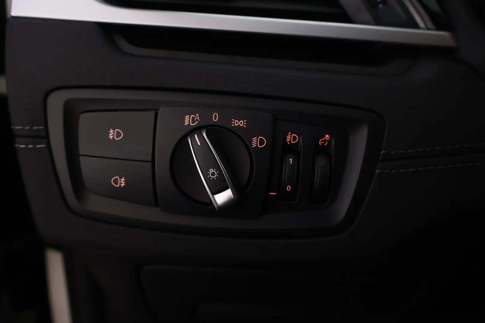 Car Image - 1UIbQaE4dLq00DDZ85Uvum