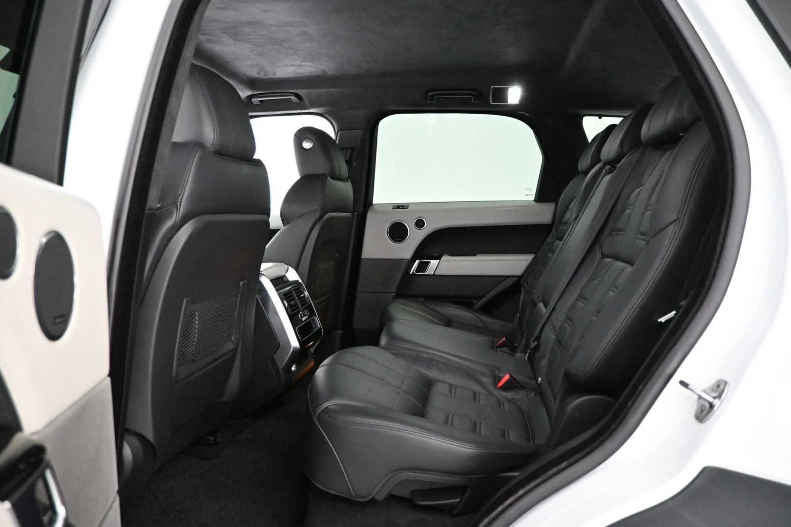 Car Image - 1XBWNTxS1hfFjyGpSVnQ7J