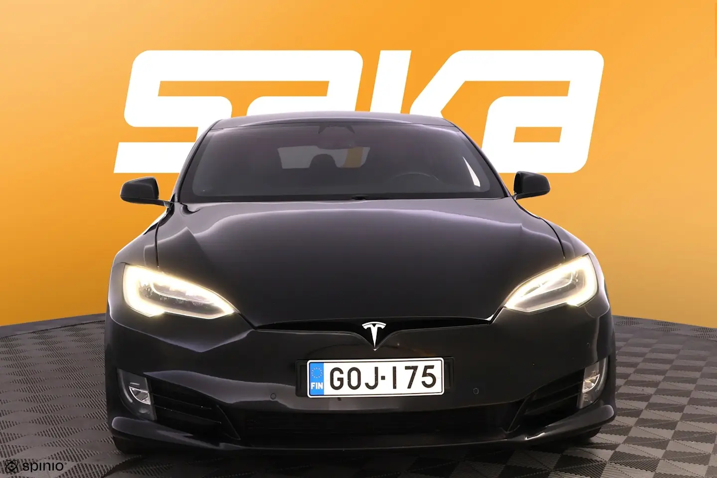 Car Image - 5LjNWqnC8HcoyzKTKqEe6X
