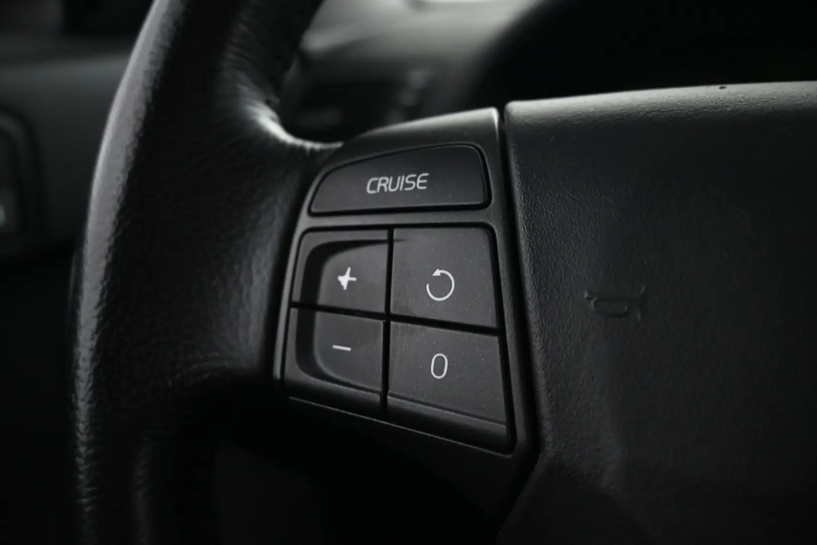 Car Image - 7JHTkivBRJwrSDJiLZSTep