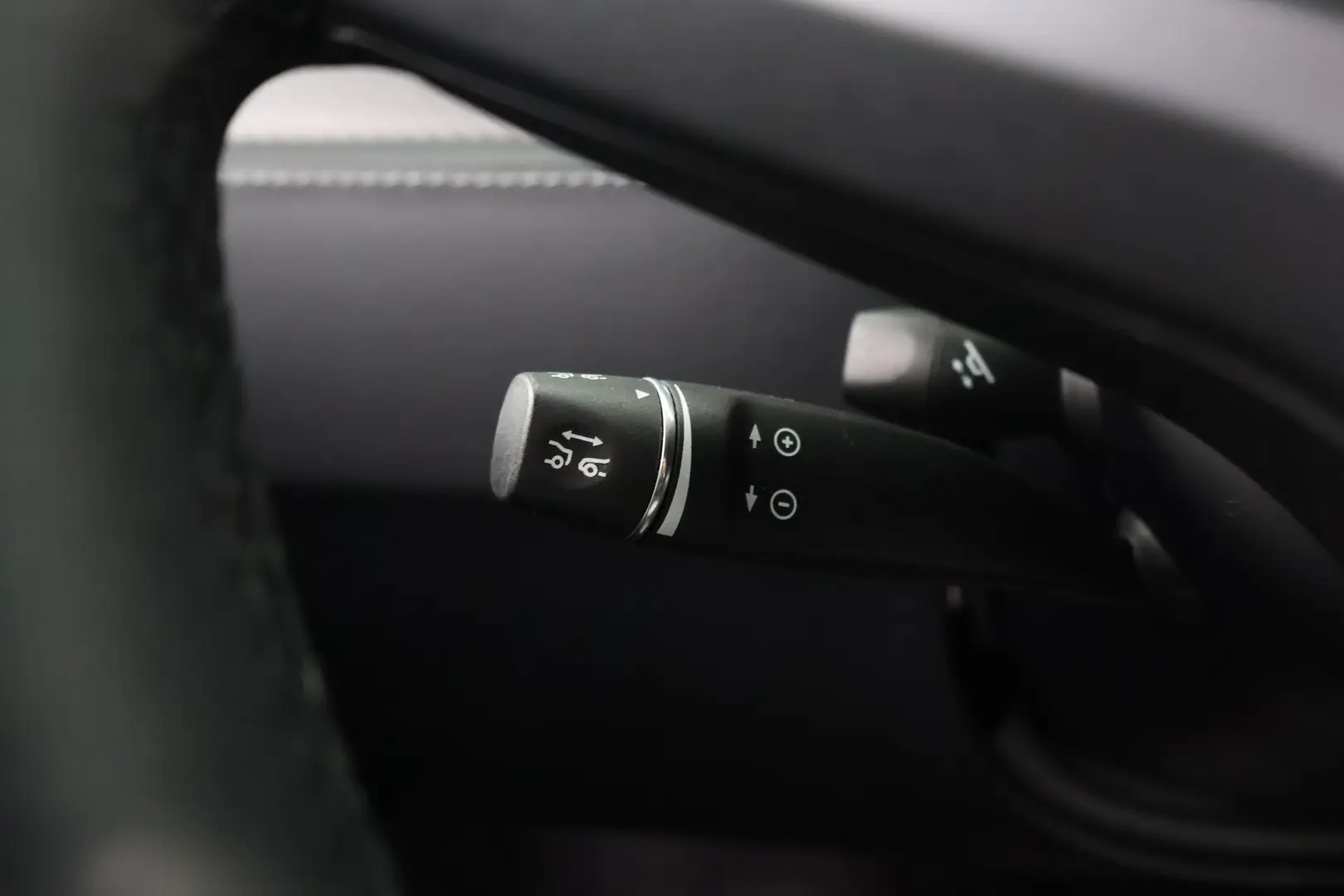 Car Image - 7cq4G3iISABT03t8050KER
