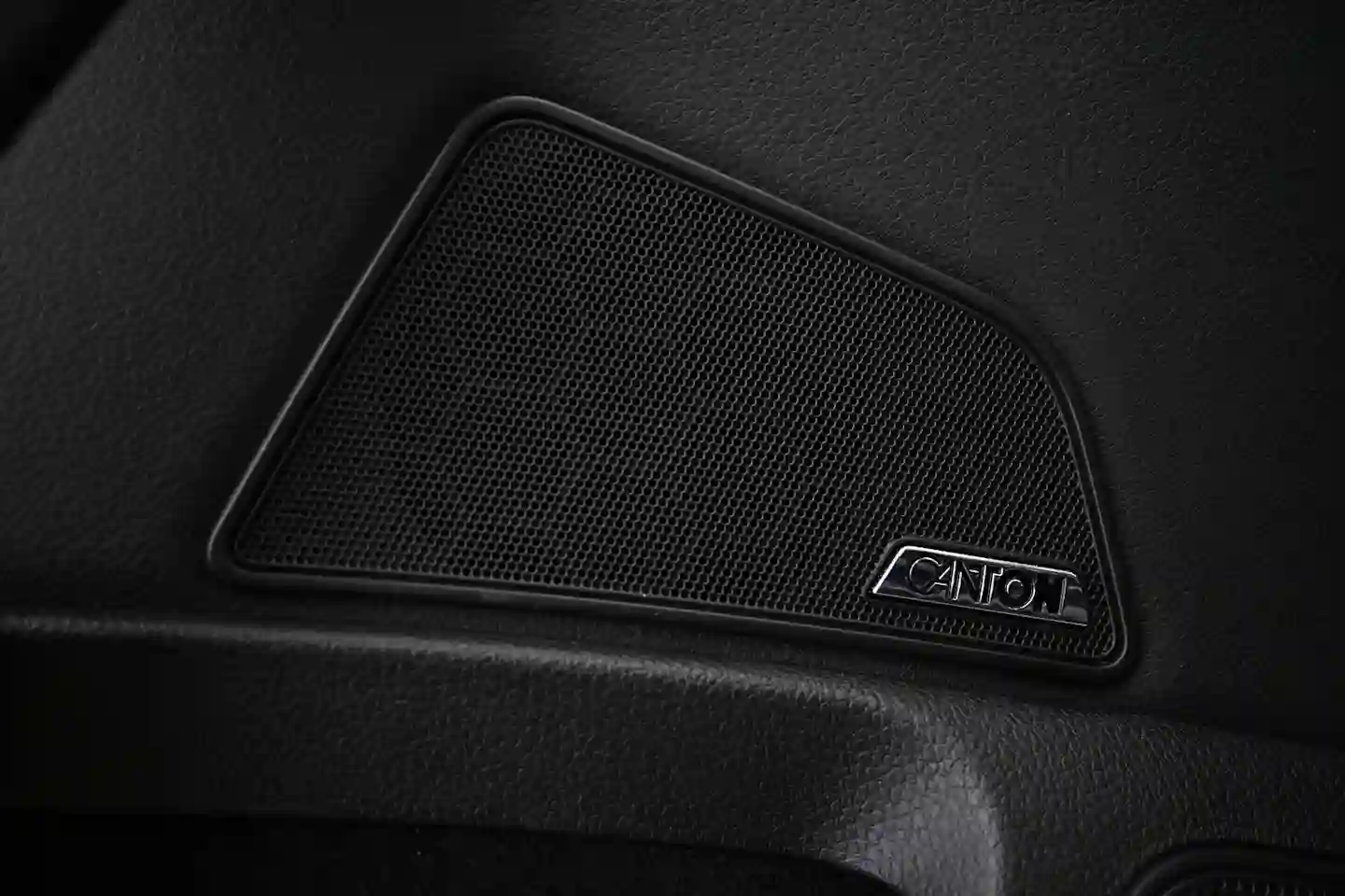 Car Image - 2TzoDDepdSEvhNu4G6Zbce