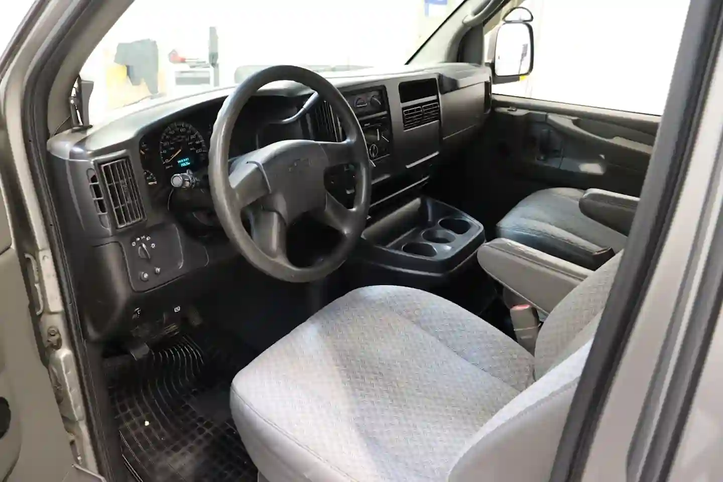 Car Image - 66kLQIPZhg6ZAZcP3WkW4L