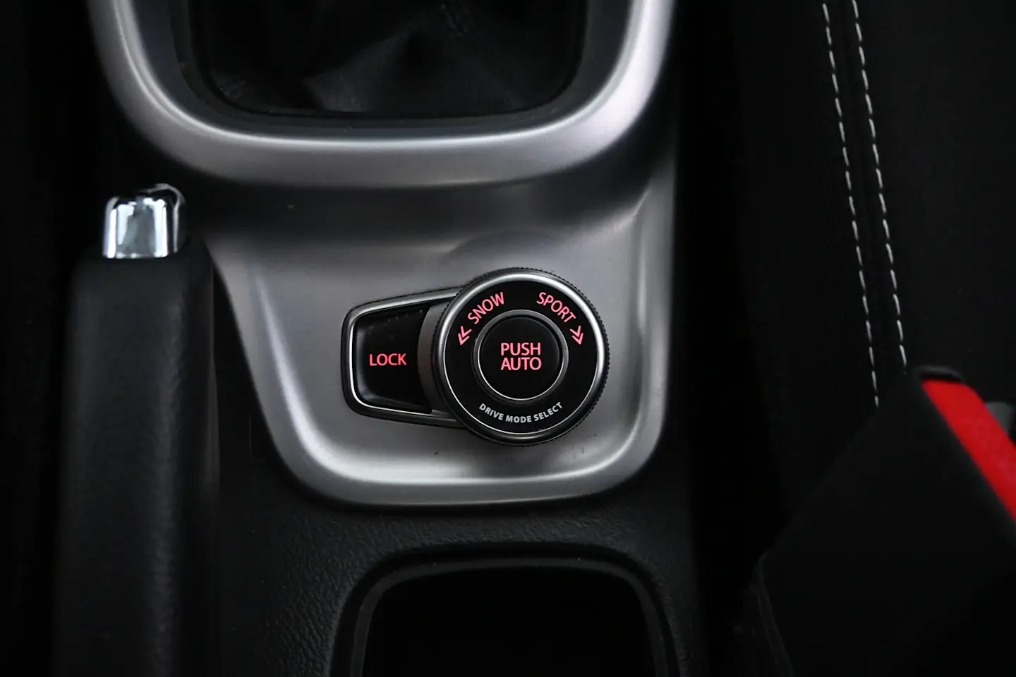 Car Image - 5zJsp1NMdLxawcSA25oqAU