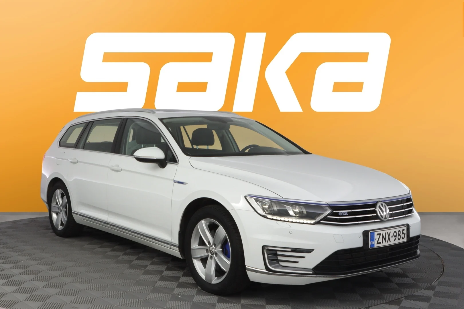Car Image - NSDo8DdjIv3gfDPjlqTh9