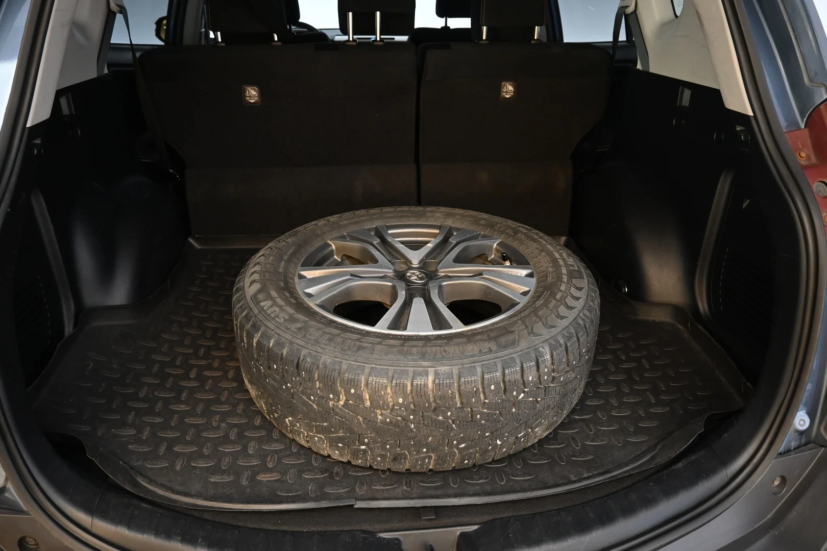 Car Image - 3ibbKWHu1OeqpMvZYGlBHr