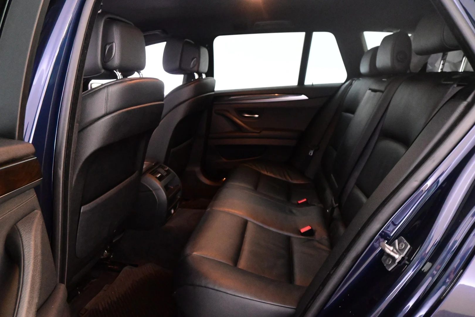Car Image - 4Sh0TCyuiajk3rgPlvGDFI