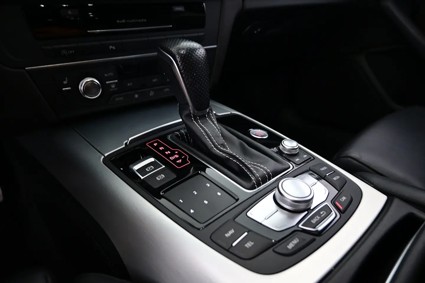 Car Image - 3fk0rbLkj9XlO0SQ1Ut5kn