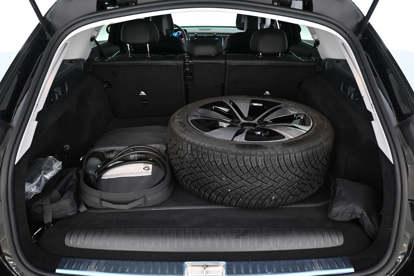 Car Image - acY78uGnhjP8cpBBGm8hp