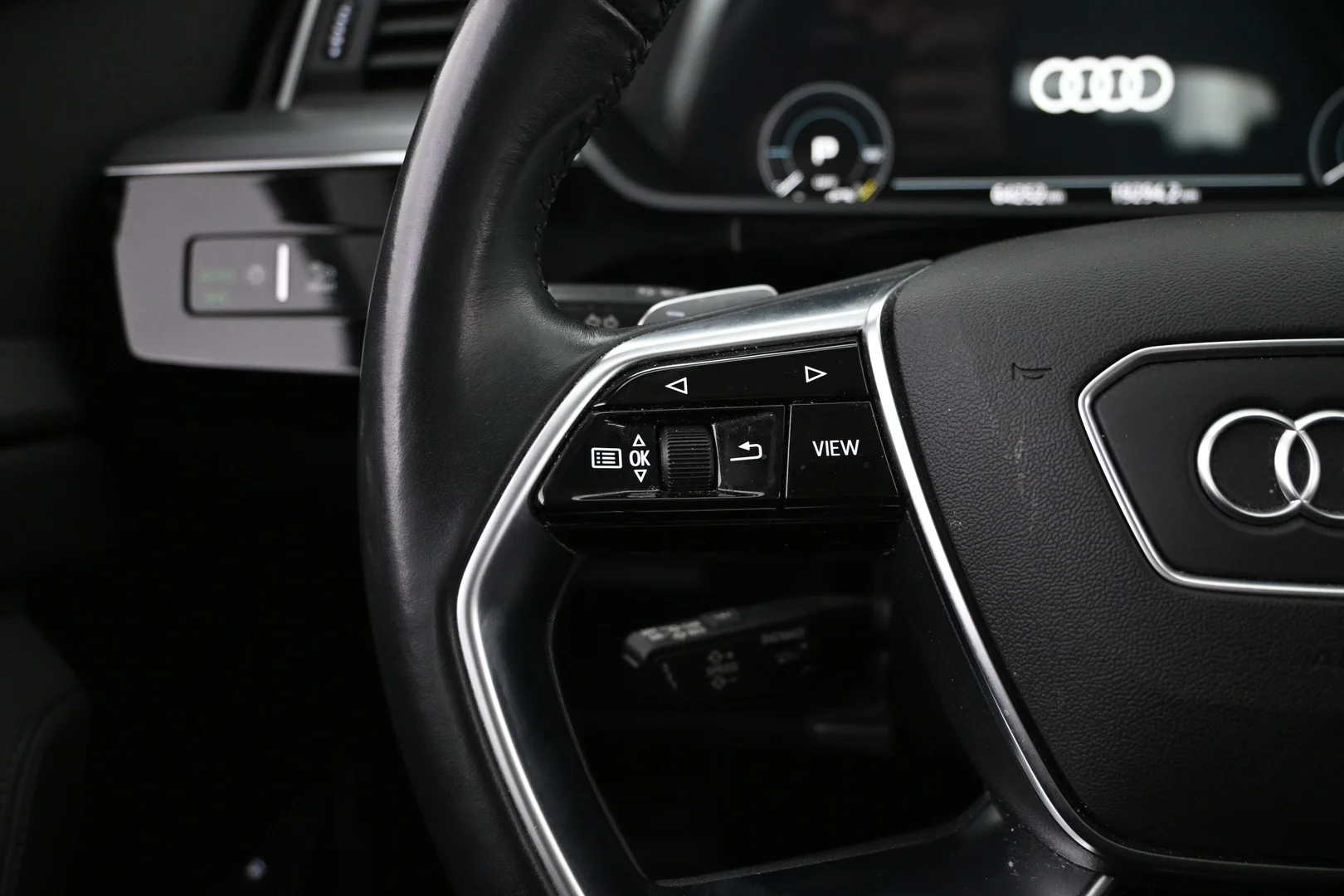 Car Image - 74AlKpNgNKajDDq5t8MQ06