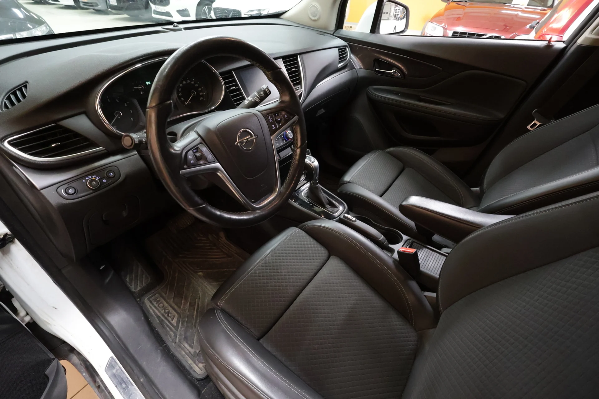 Car Image - 3Px0dPXMzCsUCM2kama6ES