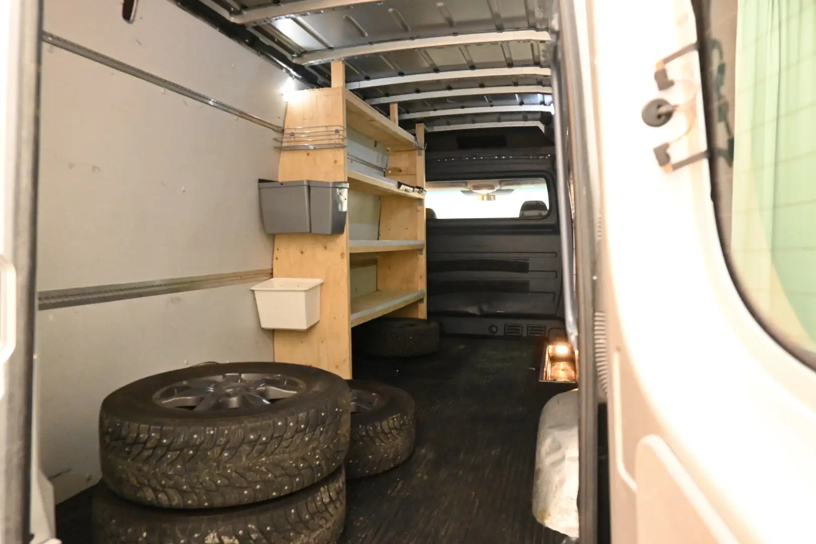 Car Image - 5J0pYiJYoDJQgsJq23mgaQ