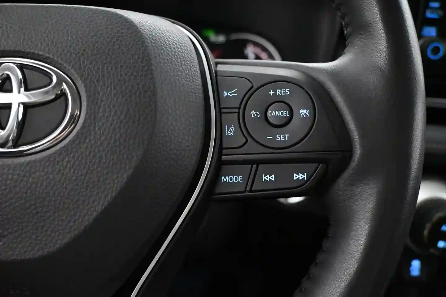 Car Image - 61YEtNx5Mond0WUjTs8CzE