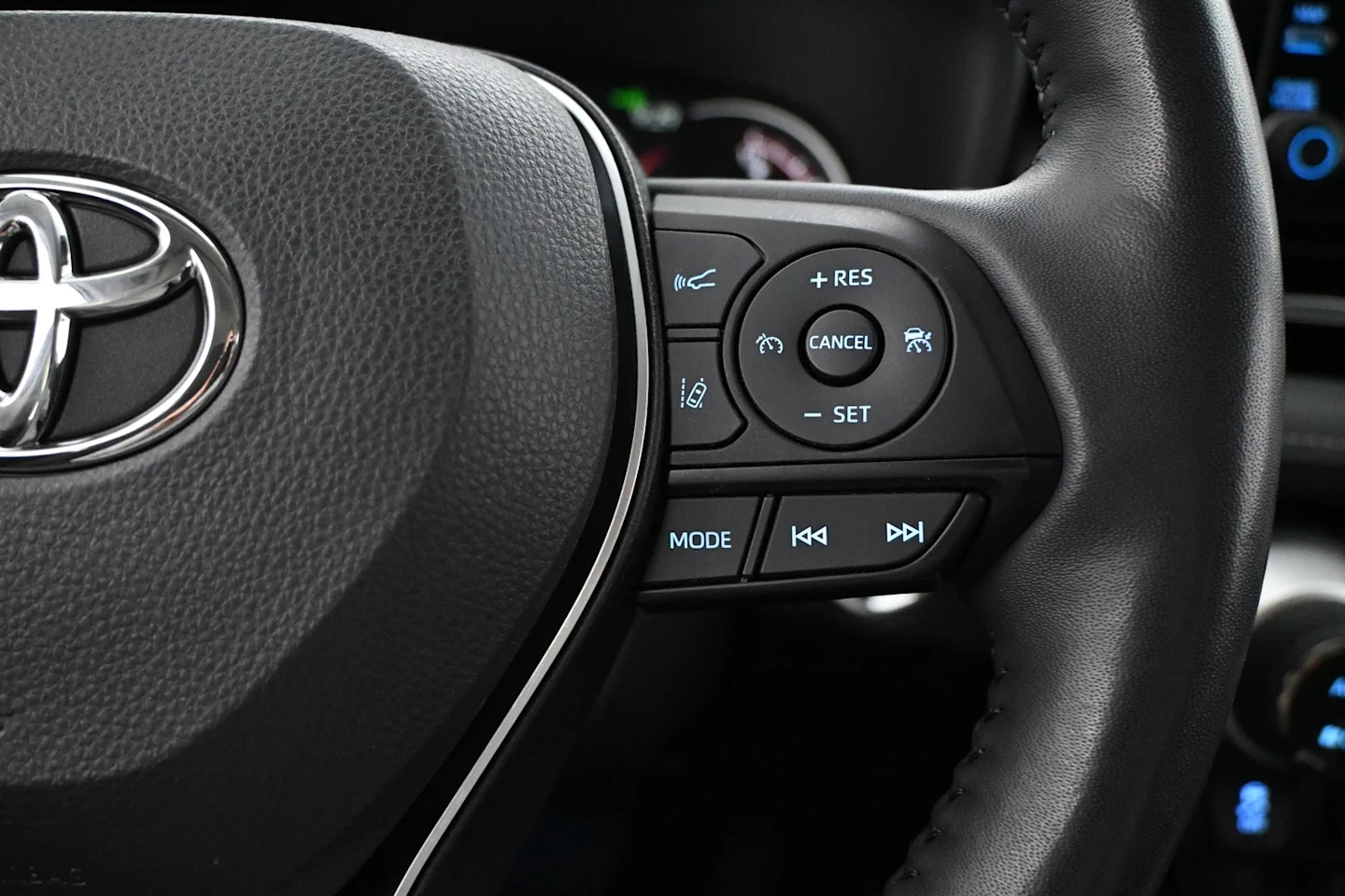 Car Image - 61YEtNx5Mond0WUjTs8CzE